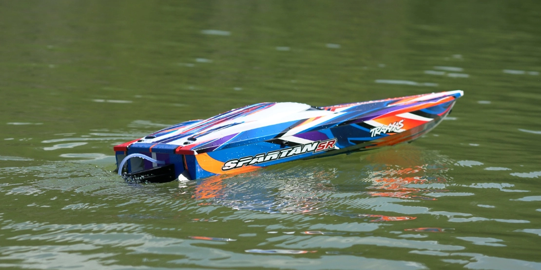 Recenze RC loď Traxxas Spartan SR